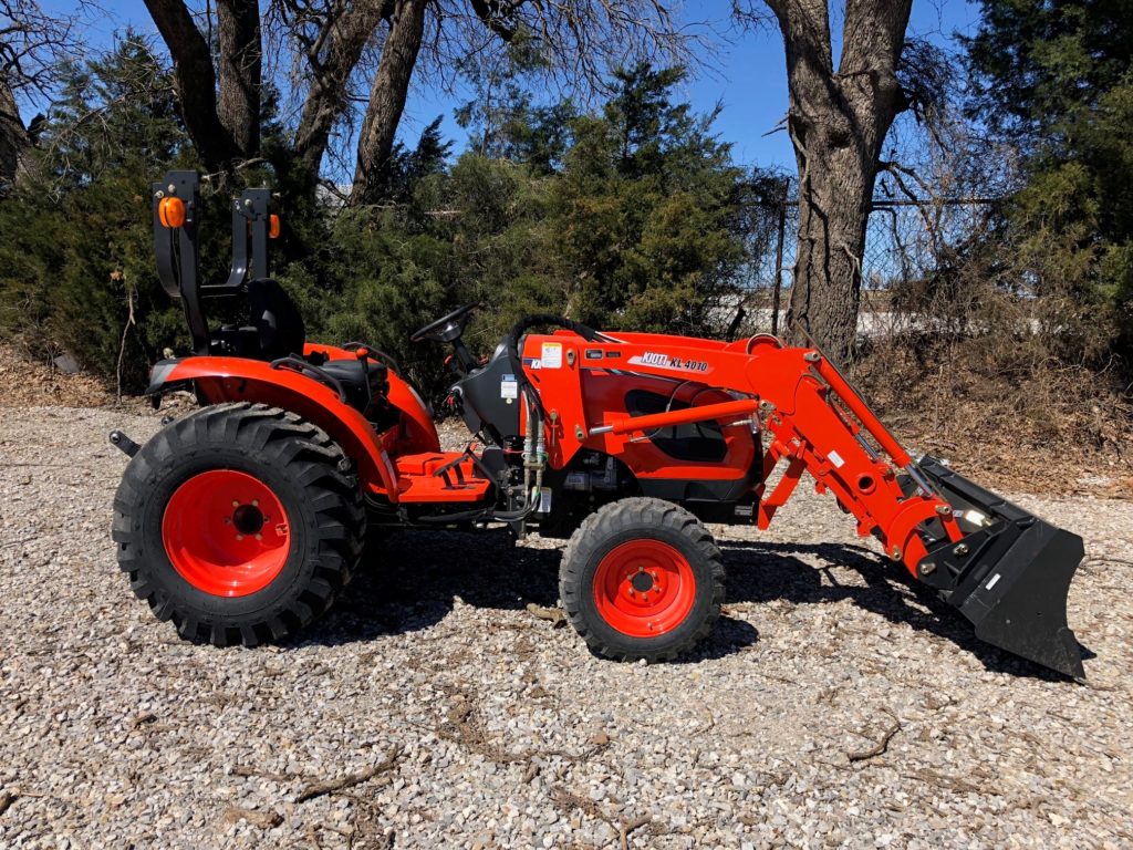 KIOTI CK3510 HST Tractor at Hendershot Equipment in Texas