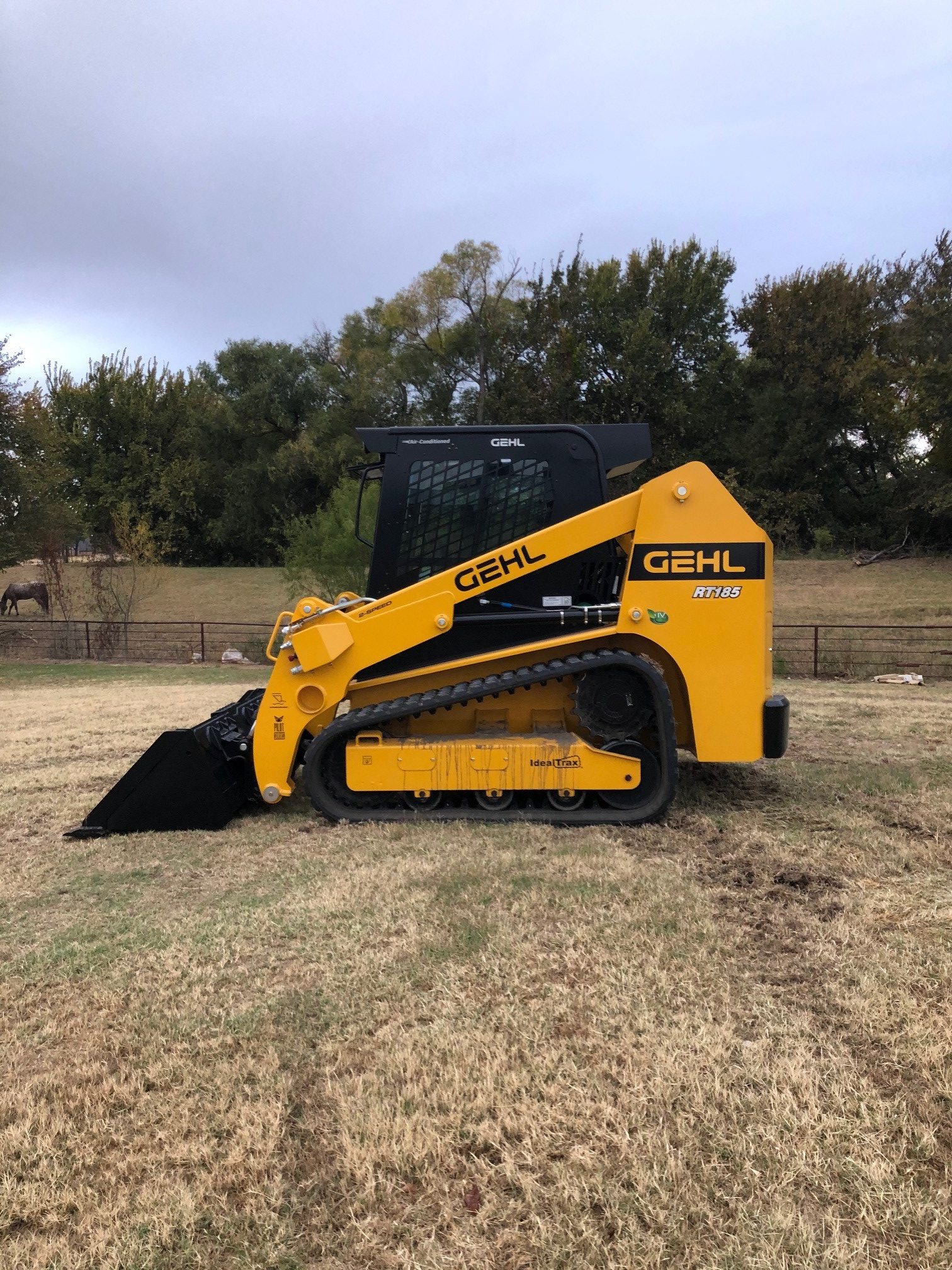 GEHL RT185 Compact Track Loader (CAB) for sale in Stephenville, TX.